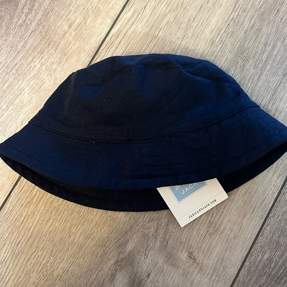 Janie & Jack Bucket Hat - Picture 1 of 3